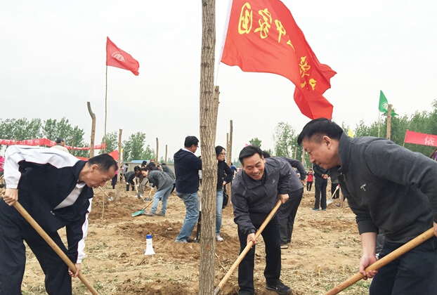 國(guó)家中醫(yī)藥管理局組織局機(jī)關(guān)及直屬單位舉行義務(wù)植物活動(dòng)